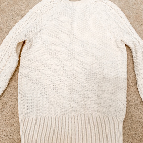 sweater - Picture 2 of 2